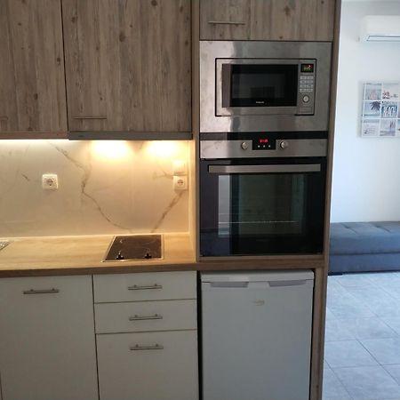 Nikos Apartments Aγία Μαρίνα Δωμάτιο φωτογραφία